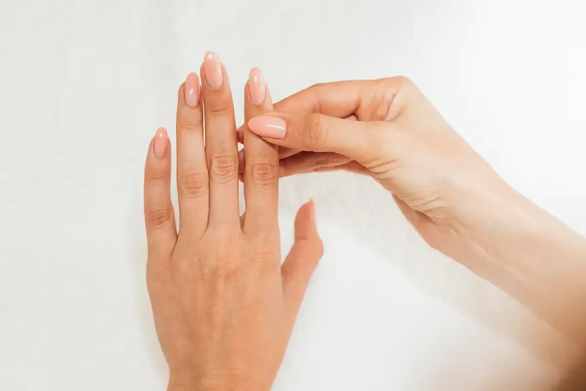 Caroço Dolorido No Dedo Da Mão: Sinais De Alerta