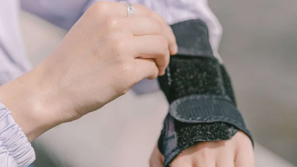 Cisto Sinovial: O Que é, Sintomas e Tratamento